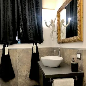 https://suit-in-center.sicilyhotelsitaly.net