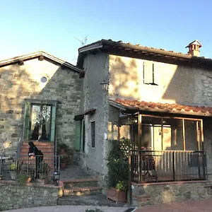 https://santa-maria-al-piano.it-tuscanyhotel.com